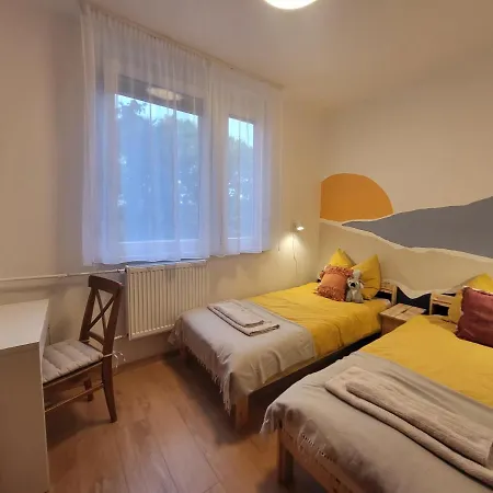 Koala Apartment *