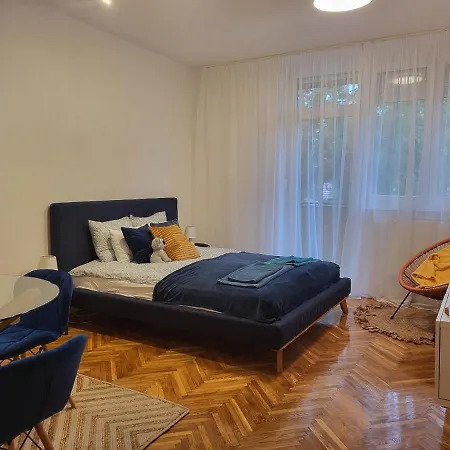 Koala Apartment